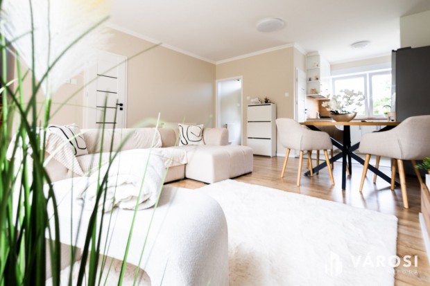 Azonnal k�lt�zhet�, pr�mium min�s�g� sorh�z