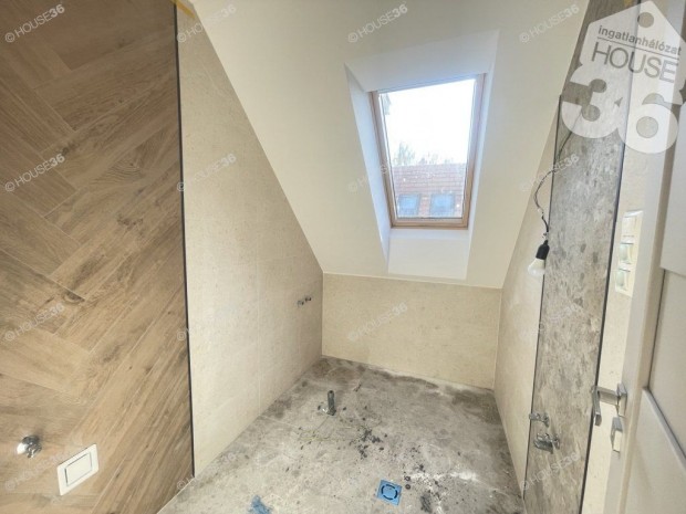 Azonnal k�lt�zhet� belv�rosi lak�sok!!!