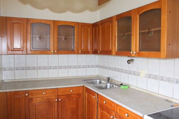 Azonnal k�lt�zhet� lak�s az oladi v�rosr�szen