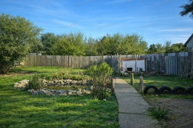 BAJ�N CSAL�DI H�Z ELAD�!