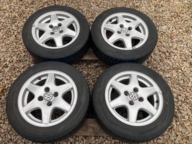 BBS alufelni 4x100 BF Goodrich 185/60 R14 gumikkal