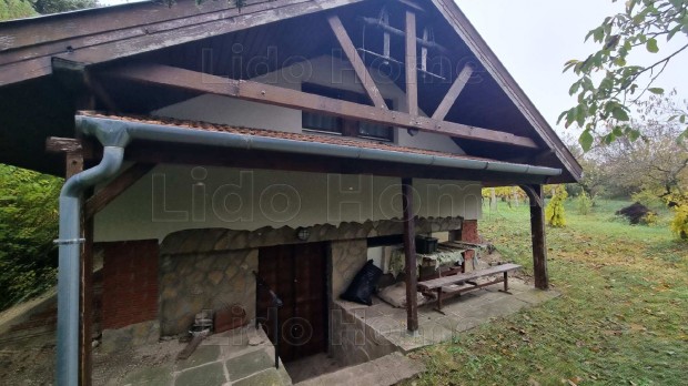 BE�P�THET� Z�RTKERTI INGATLAN BALATONKENESE �REGHEGYEN!