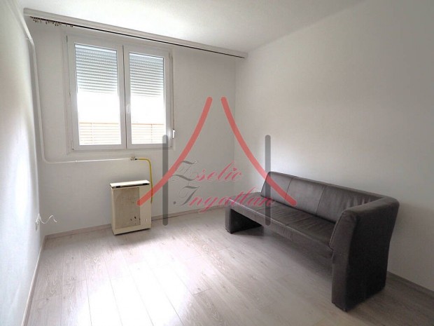 BEFEKTET�K FIGYELM�BE - Kaposv�r