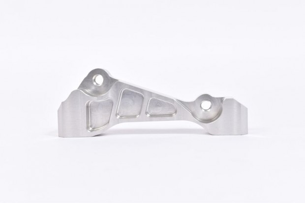 BERINGER Axial/Radial Fknyereg Konzol Honda/Yamaha