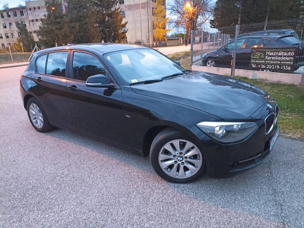 BMW 114d Sport Line Full. nagy szerviz. dupla d...