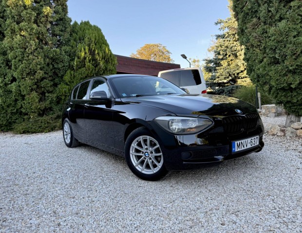 BMW 116d Efficientdynamics Manual 6 - Szép Álla...
