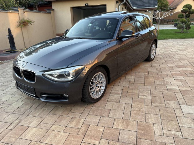 BMW 116d Efficientdynamics (5 szemlyes )