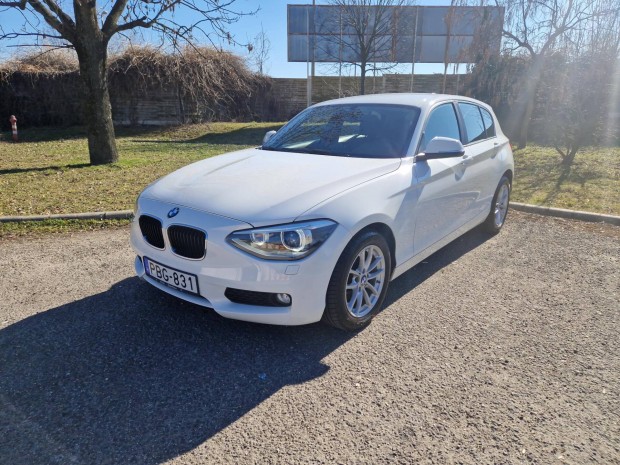BMW 116d (Automata) Xenon LED PDC Ű.Fűtés