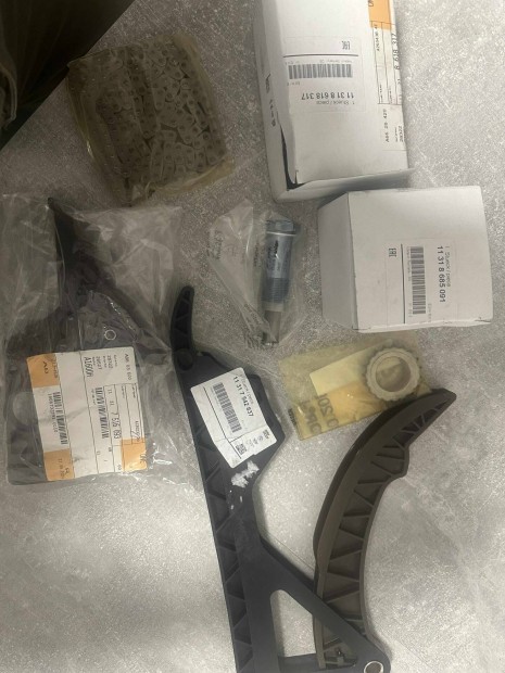 BMW 116i 2009 gy�ri �j vez�rl�sk�szlet elad� (l�nc + tartoz�kok)