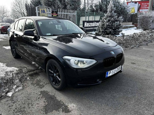 BMW 116i Friss M�szaki