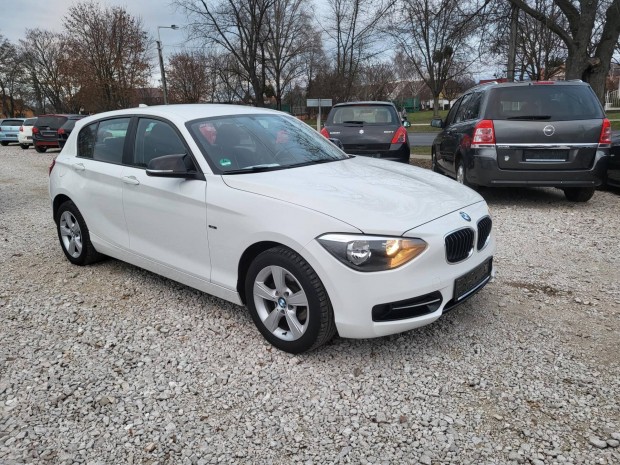 BMW 116i Gyri llapot.Vgig Szervizelve.Garant...