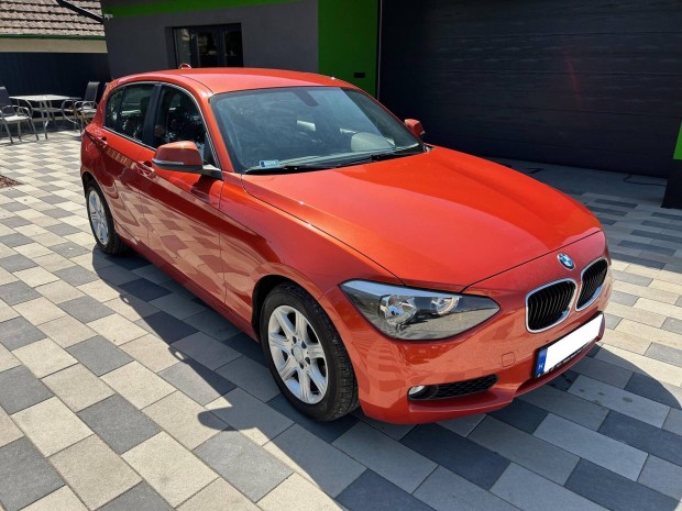BMW 116i Magyar---108.000km----Végig szervizelt...