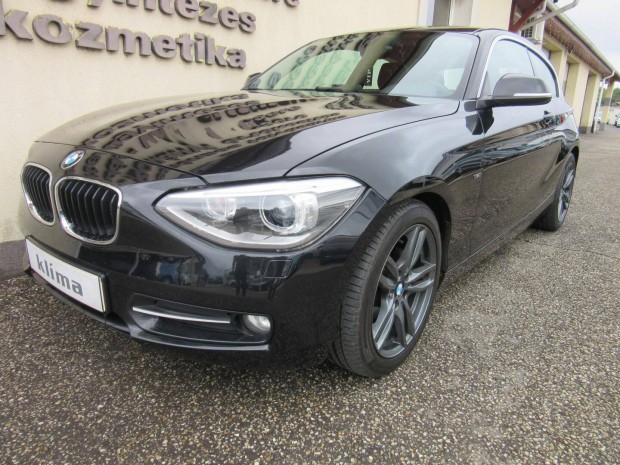 BMW 116i (5 szemlyes ) Navigcival. Start-Stop !