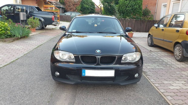 BMW 116i szemlygpkocsi elad