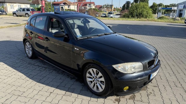BMW 118d Digit Klíma. Ülés Fűtés. Tempomat Tető...