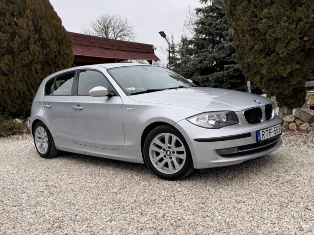 BMW 118d LCI Manual 6 - Sz�p �llapot - DIG. Kl�...