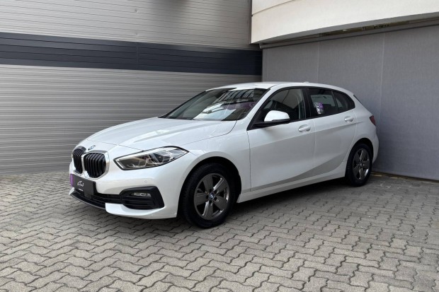 BMW 118i Advantage Garanci�val!
