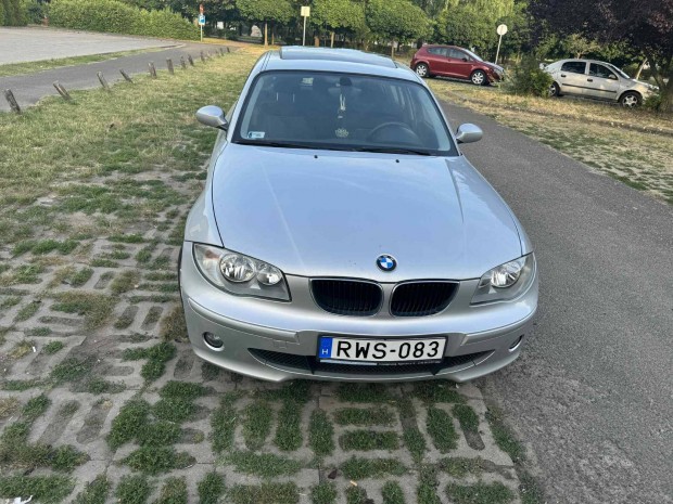 BMW 118i.......