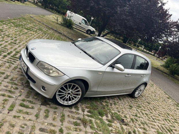 BMW 118i.......