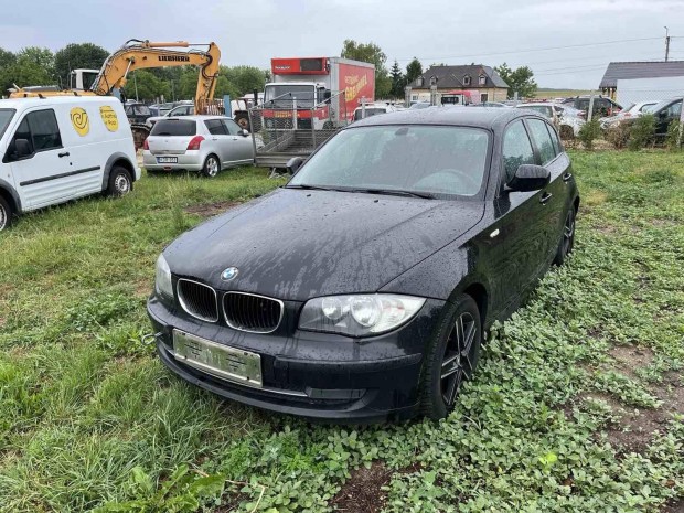 BMW 118i.......