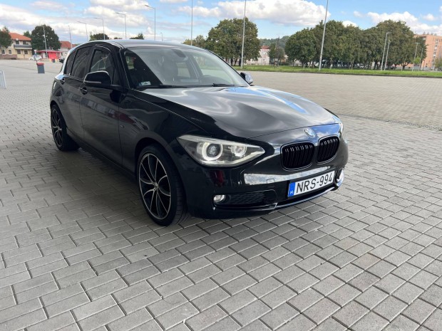 BMW 120d 6 Sebessges Manul.Digitklma.START-S...