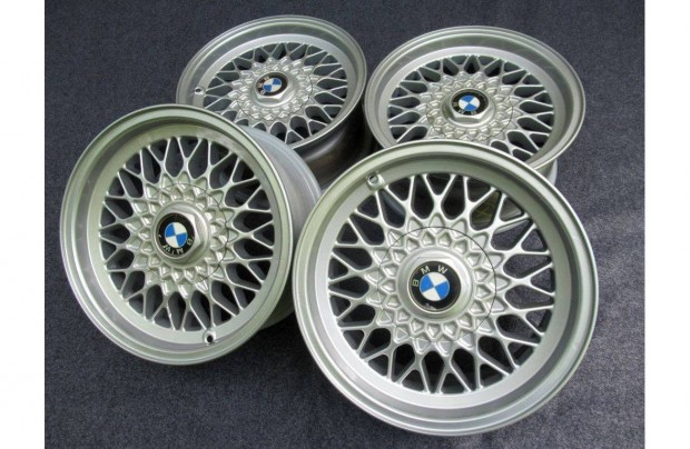 BMW 15" Style5 feljtott alufelni 5x120 felni E28 E32 E34 E36