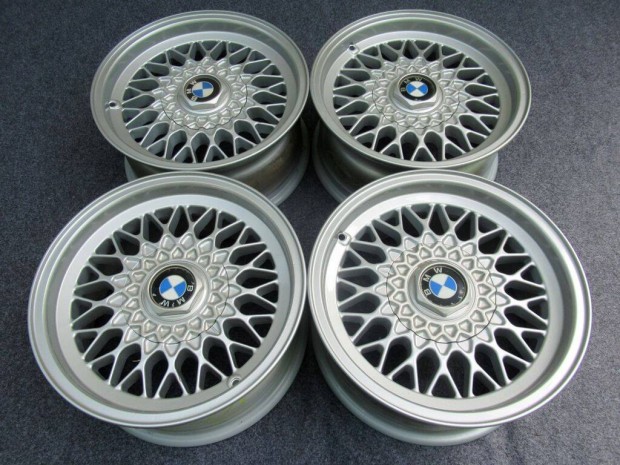 BMW 15" Style5 feljtott alufelni 5x120 felni E28 E32 E34 E36