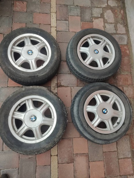 BMW 15" Style 10 ET44 E36 , E46 alufelni gumival