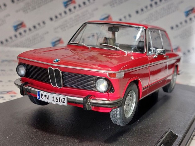 BMW 1602 (1971) -  Solido - 1:18