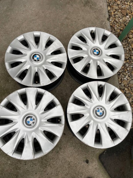 BMW 16" lemezfelnik 5x120 osztókörre gyári dísztárcsával