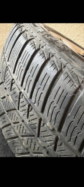 BMW 16 col alufelni, jó állapotú téli gumival szerelve