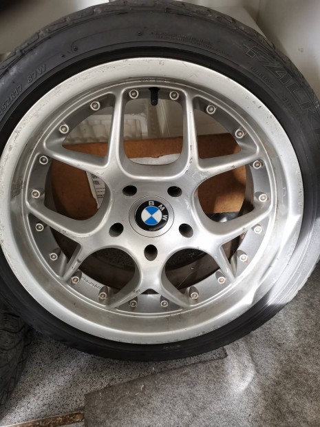 BMW 17-es alufelni