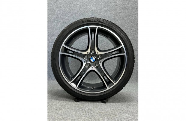BMW 18" 5x112 alufelni felni F40 F44 F45 F46 225/40r18 t�li gumi