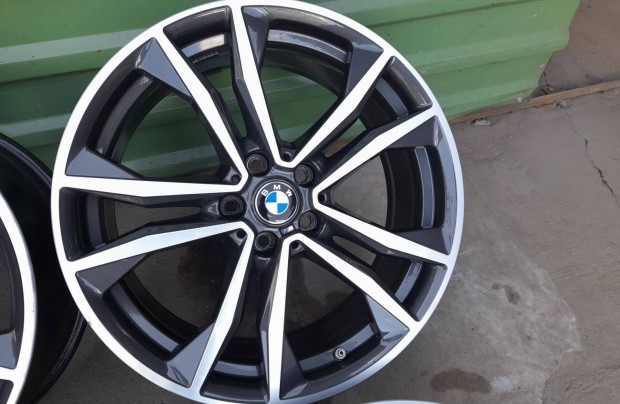 BMW 1 2 X1 x2 M gyri alufelni 5x112 19"