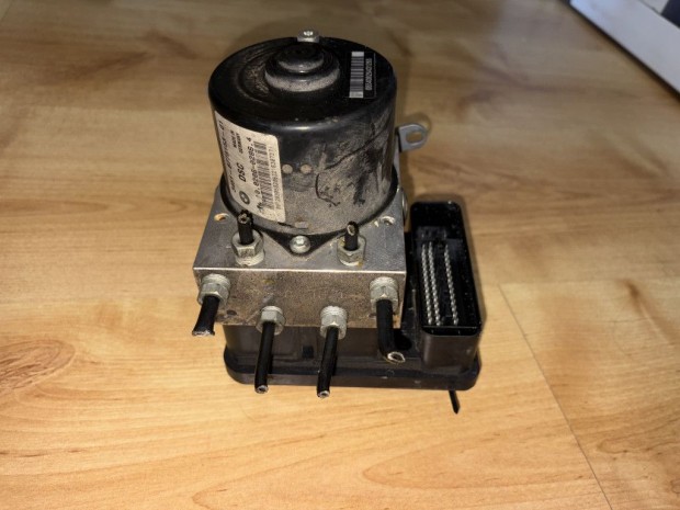 BMW 1 ABS kocka 6778164-01