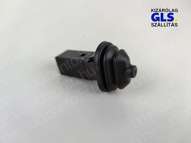 BMW 1 Cabrio (E88) zemanyagtartly-nyit kapcsol (8228939)