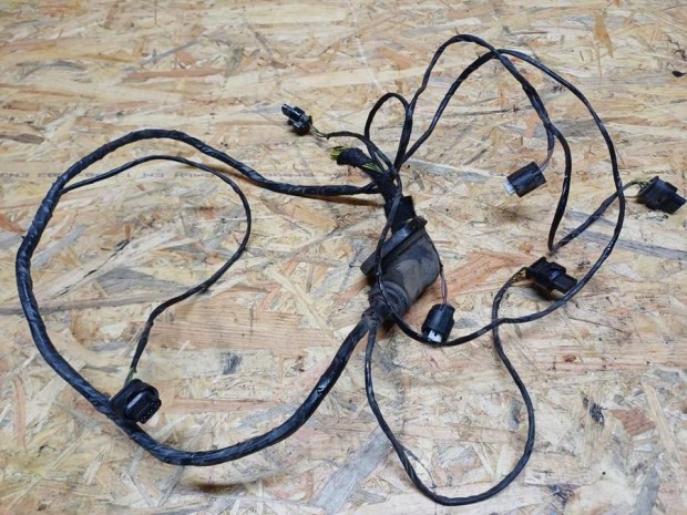 BMW 1 E81 E82  E87 (2005-2011) Hts Tolatradar Kbelkteg