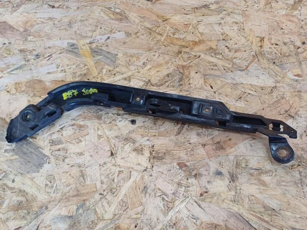 BMW 1 E81 E82  E87 (2005-2011) Jobb Hts Lkhrt Tart