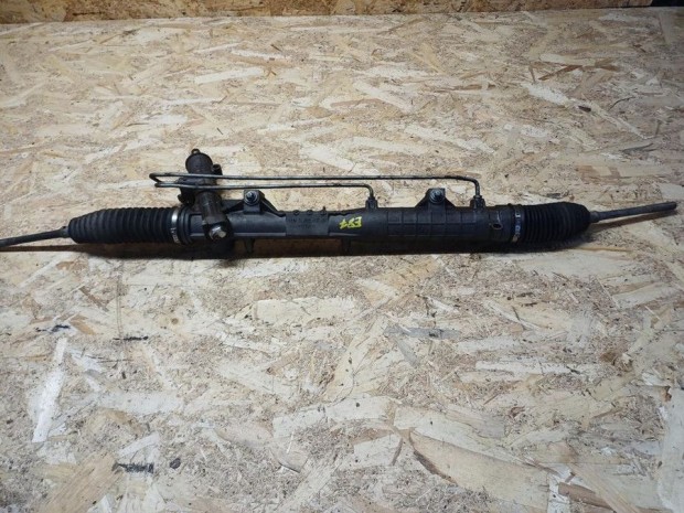 BMW 1 E81 E82  E87 (2005-2011) Szerv�s Korm�nym�