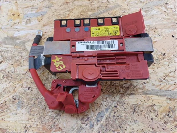 BMW 1 E81 E82  E87 (2005-2011)  Pozitv Biztostk Tbla