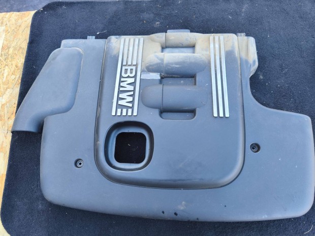 BMW 1 E87 3 E90 E91 320D M47 fels motorburkolat motor burkolat