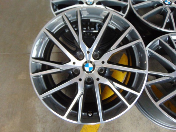 BMW 1-ES SOROZAT (2019-) Felni