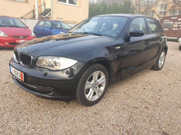 BMW 1-Es Sorozat 116i 144e km.xenon.tempomat.di...