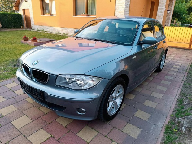BMW 1-Es Sorozat 120d 163 LE! Kuriózum! Végig B...