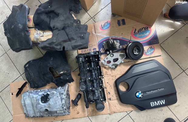 BMW 1 F20 F21 116 B47 olajteknő motorvédő burkolat szelepfedél bakok