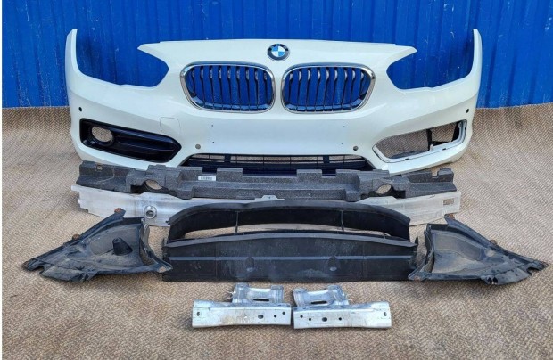 BMW 1 F20, F21 gyári első lökhárító, dobbetét összekötő elem
