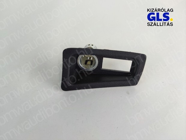 BMW 1 (E87) Középkonzol első szivargyújtó (7132049, 51167132049)