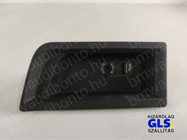 BMW 1 (F20) USB aljzat csatlakoz (9207358)