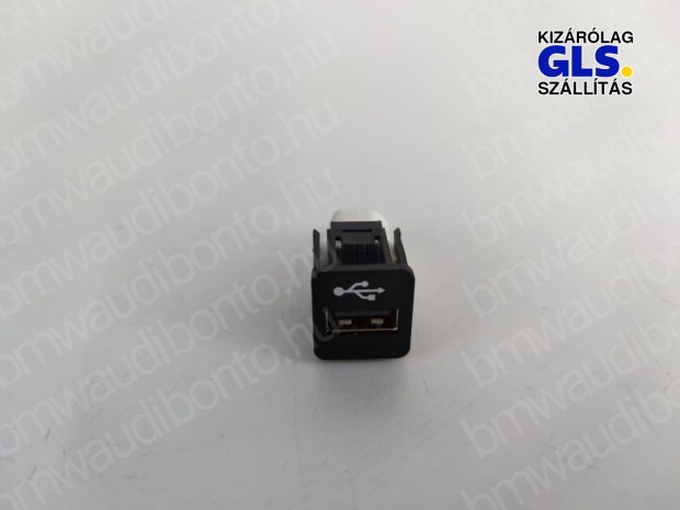 BMW 1 (F20) USB aljzat csatlakozó (9229294, 84109229294)