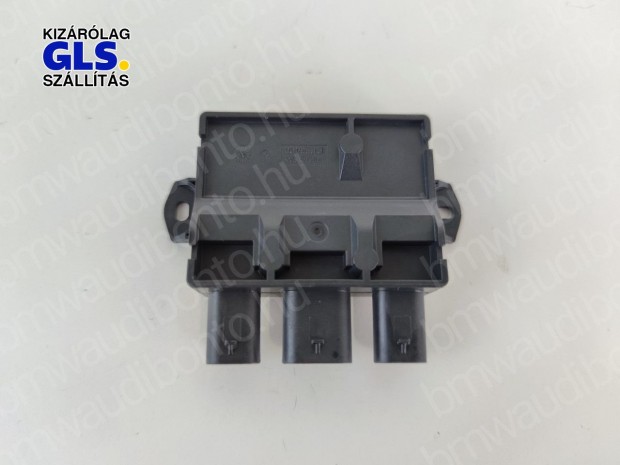 BMW 1 (F40) Csomagtrajt nyitsrzkel (7458420, 61357458420)